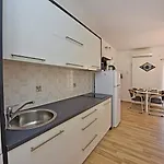 Kjara * Nova Vas (Porec)