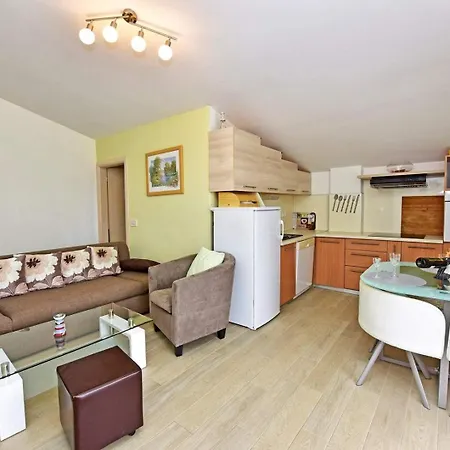 Kjara Nova Vas (Porec)