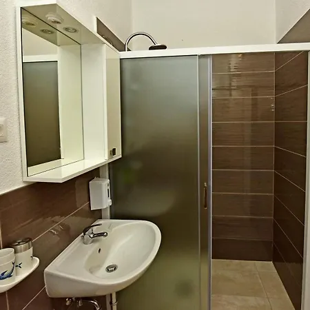 Kjara Lägenhet Nova Vas (Porec)