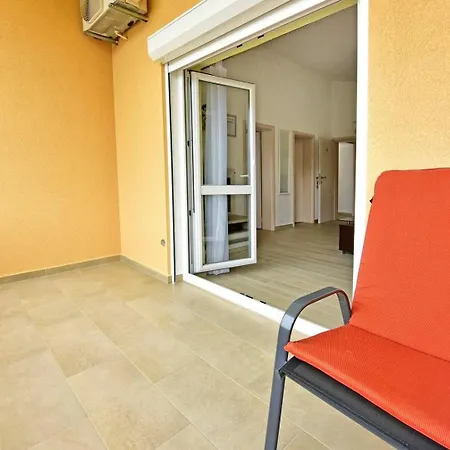 Kjara Apartman Nova Vas