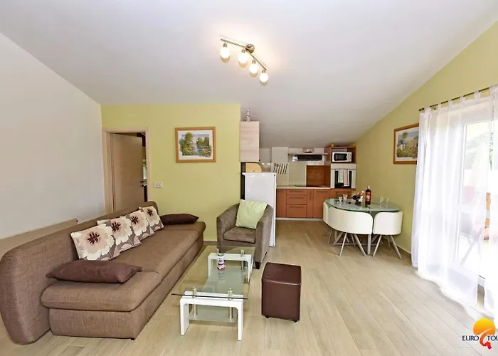 Διαμέρισμα Kjara