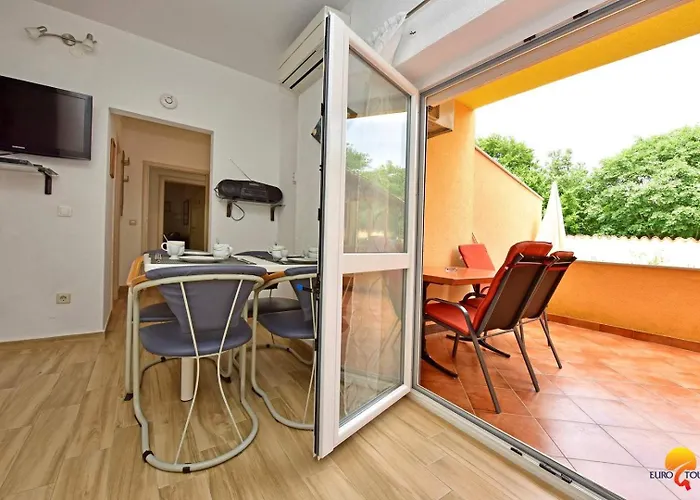 Διαμέρισμα Kjara