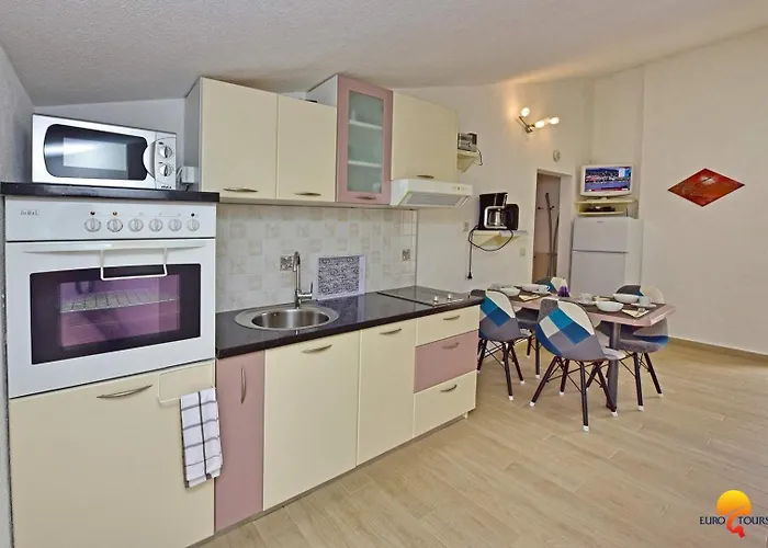 Kjara * Nova Vas (Porec)