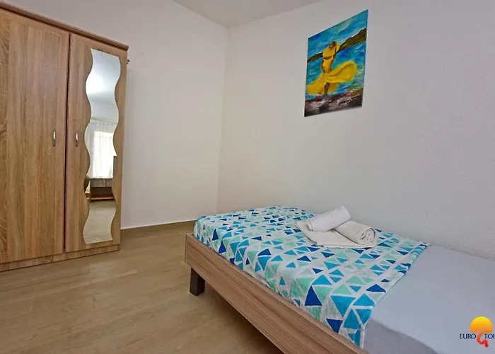 Kjara Διαμέρισμα *